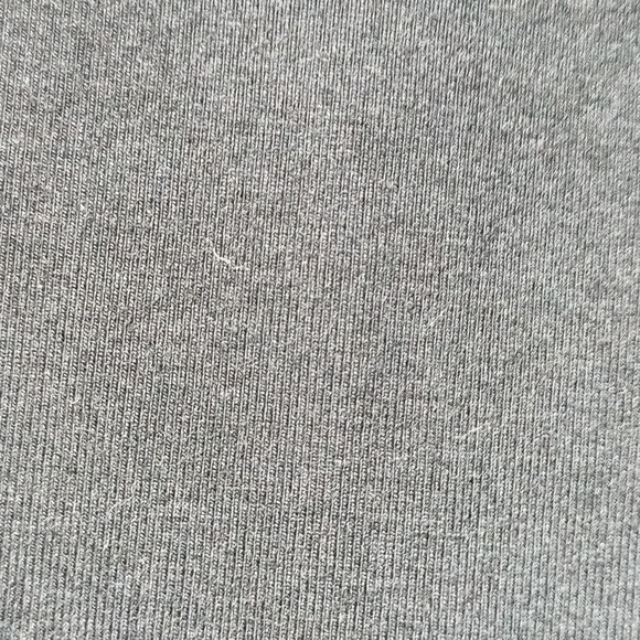 Spanx compression v-neck undershirt black short sleeve shape wear M - Picture 8 of 8